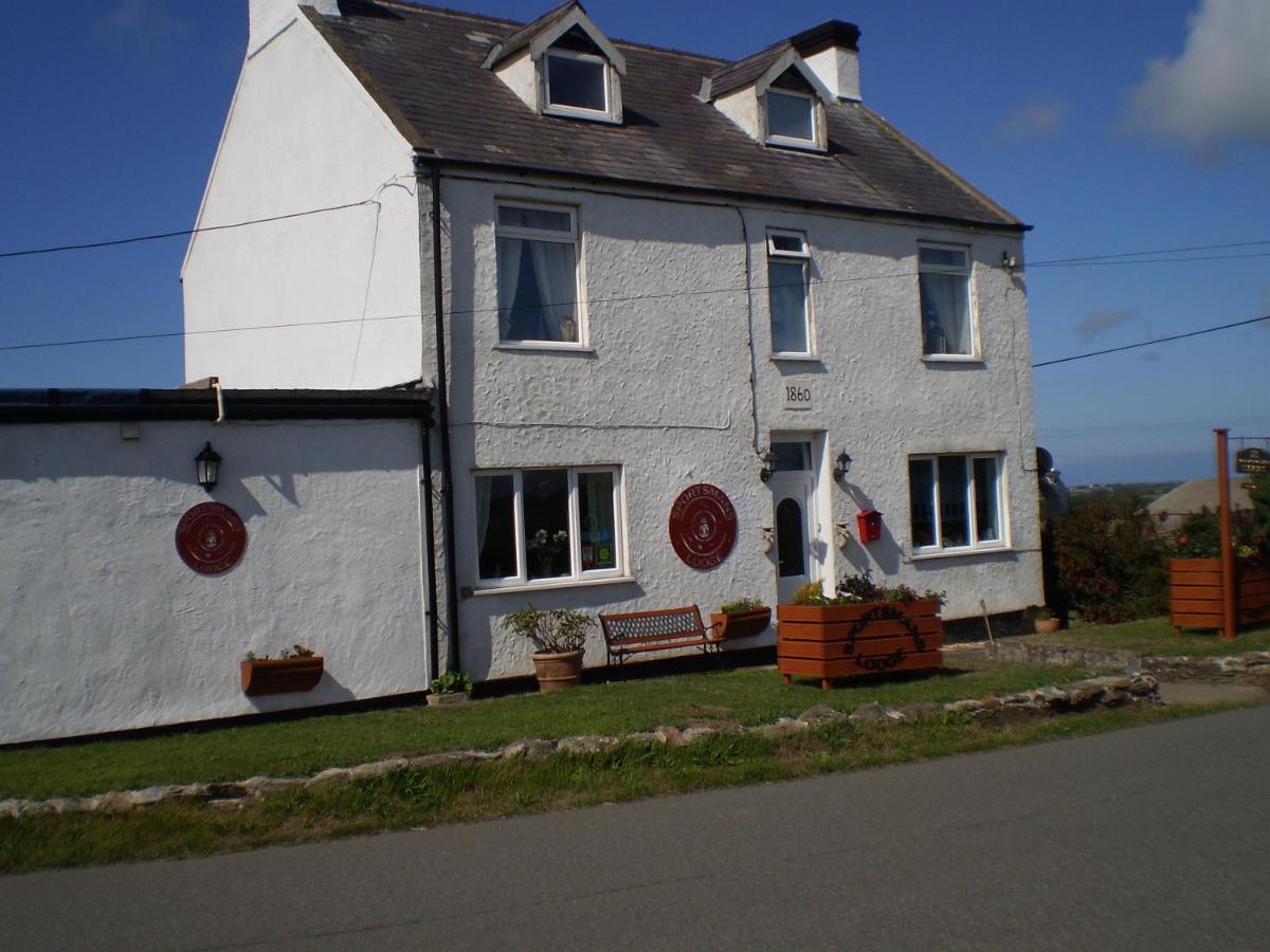 Sportsmans Lodge Bed And Breakfast Amlwch Экстерьер фото